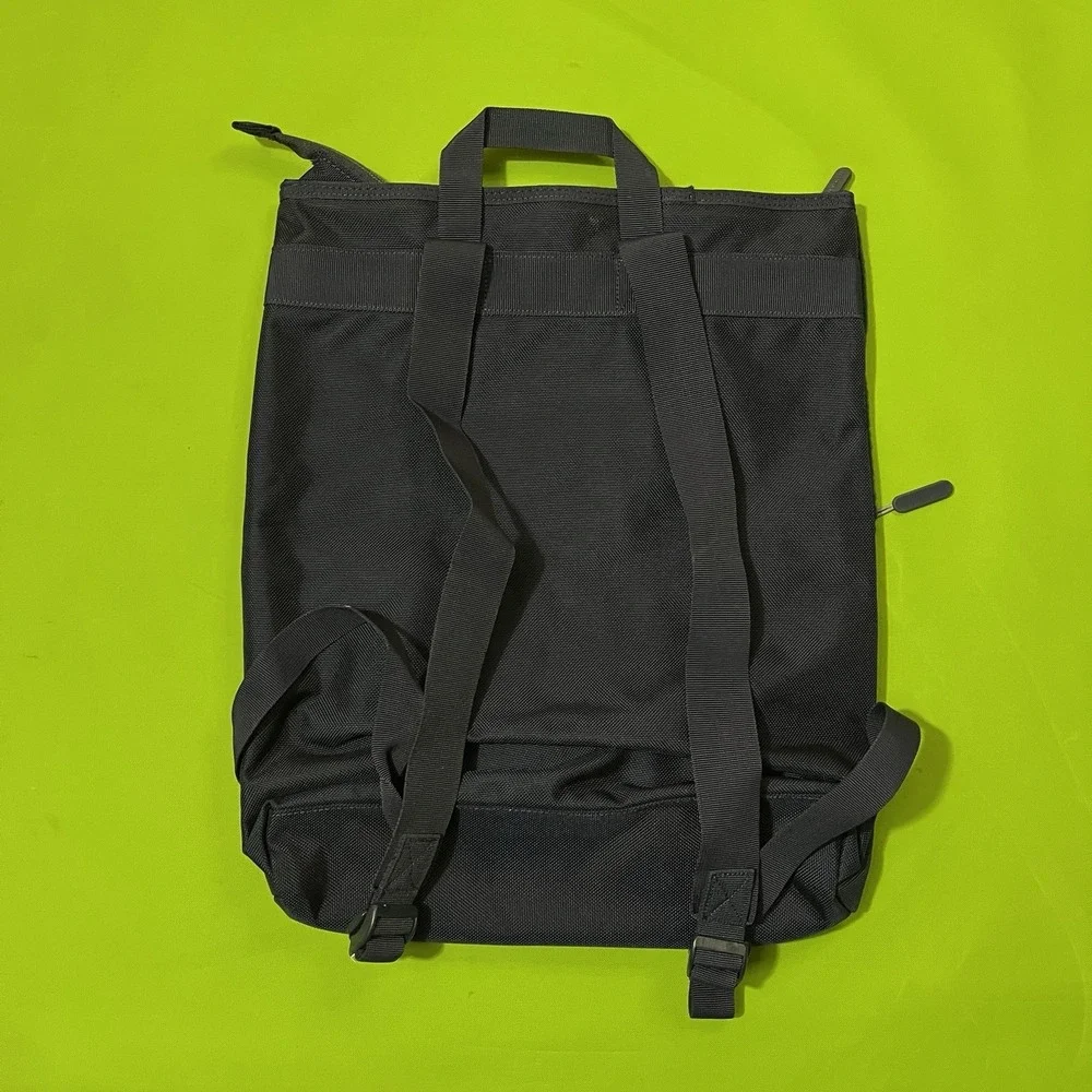Red Bull Racing Oracle‎ Las Vegas Navy Blue Day Pack Backpack